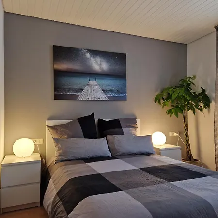 Komfort In Renningen-zentrum 레닝겐